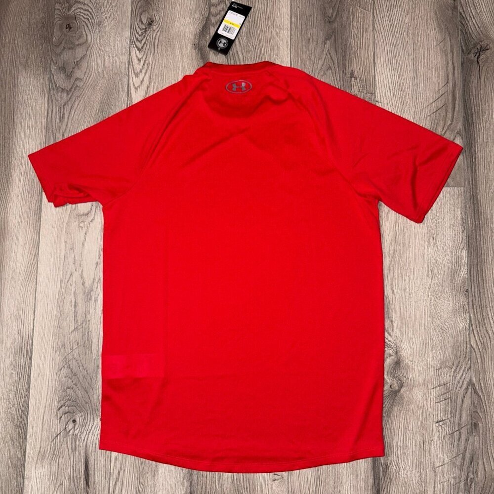 Under armor - Picture 2 of 5